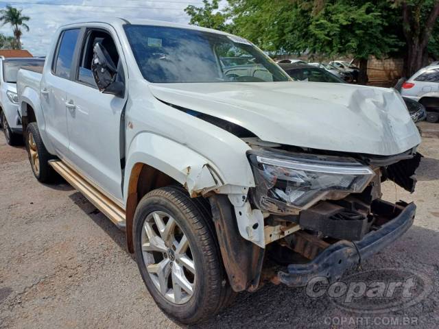 2025 VOLKSWAGEN AMAROK 
