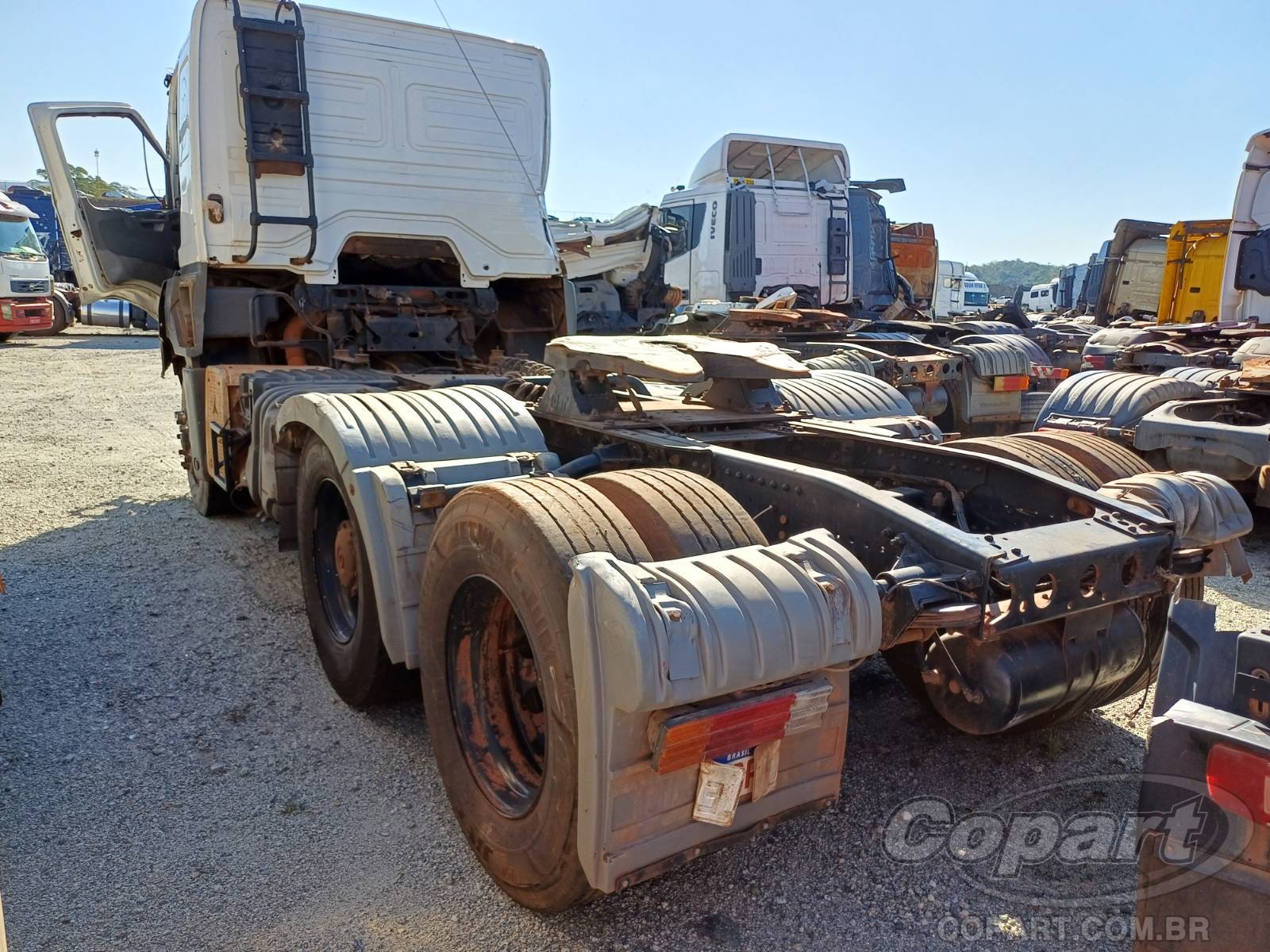 2011 MERCEDES BENZ AXOR — foto 3 de 10