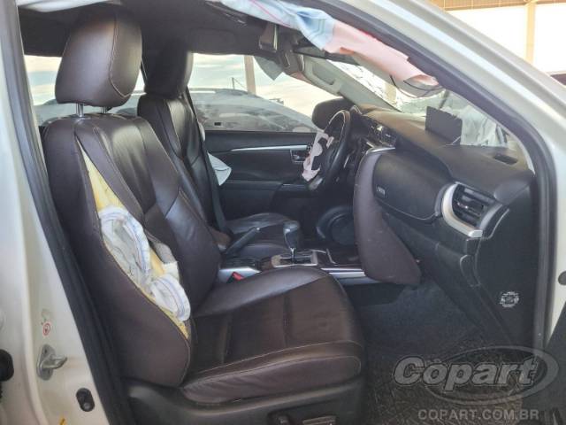 2018 TOYOTA HILUX SW4 