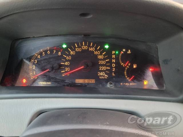 2003 TOYOTA COROLLA 