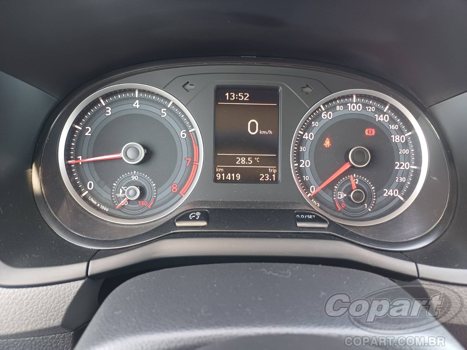 2018 VOLKSWAGEN VOYAGE — foto 8 de 11