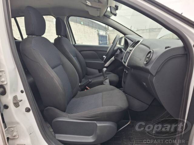 2018 RENAULT SANDERO 