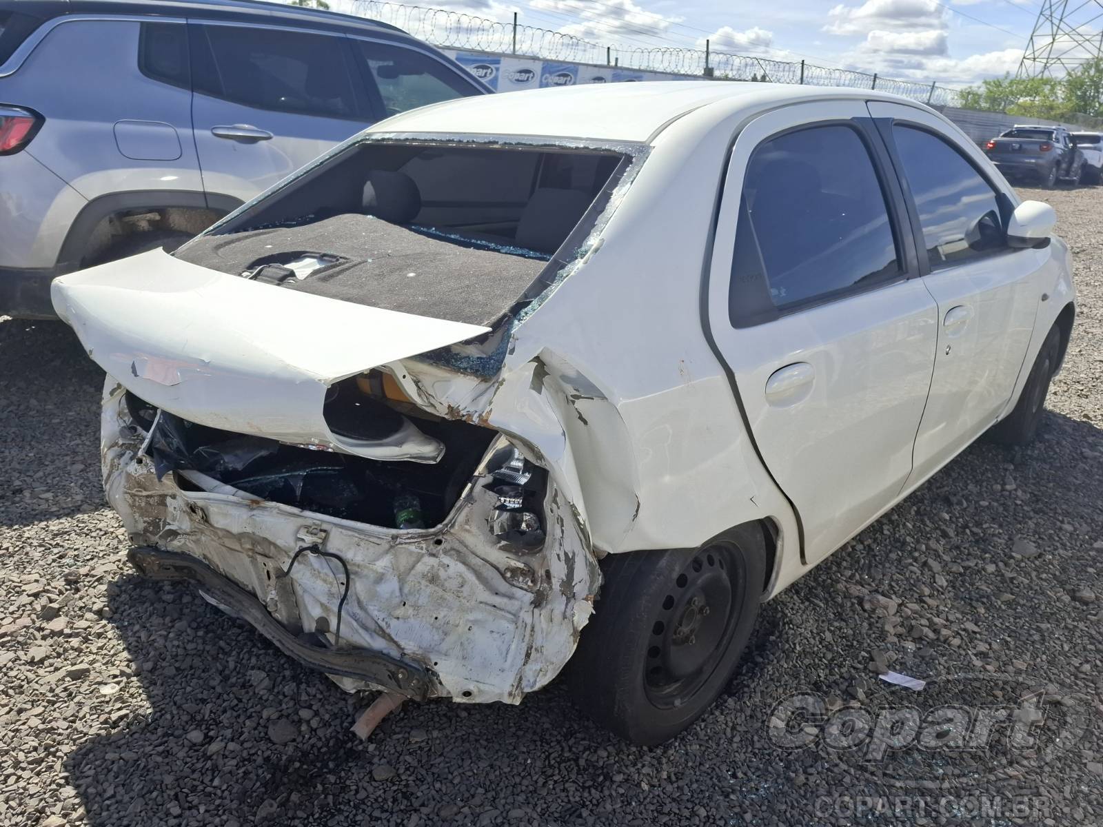 Foto 4: 2014 TOYOTA ETIOS SEDA