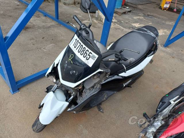 2021 YAMAHA NMAX 