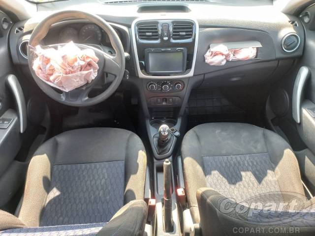 2017 RENAULT SANDERO 