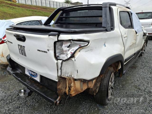 2021 FIAT STRADA CD 