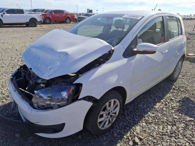 2014 VOLKSWAGEN FOX 
