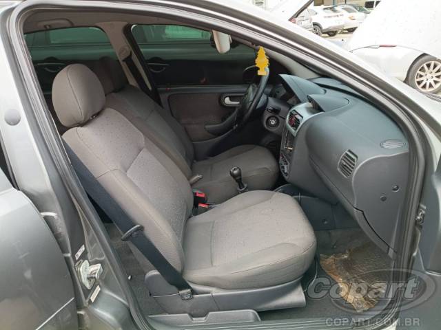 2010 CHEVROLET CORSA SEDAN 