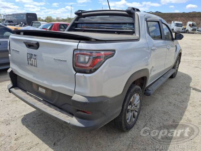 2021 FIAT STRADA CD 