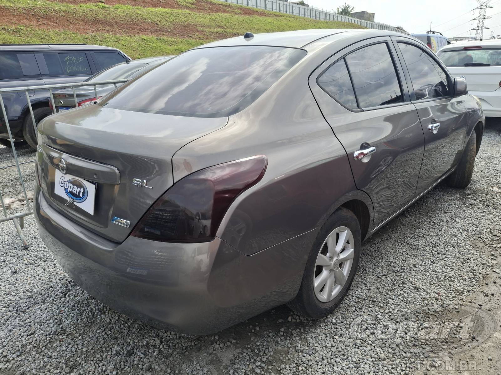 Foto 4: 2013 NISSAN VERSA
