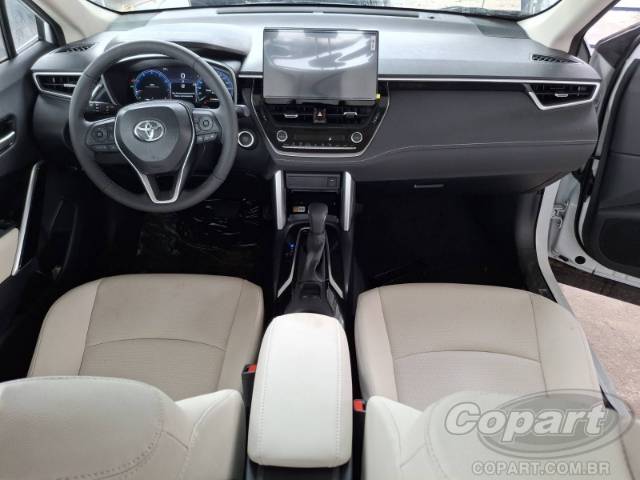 2026 TOYOTA COROLLA CROSS 