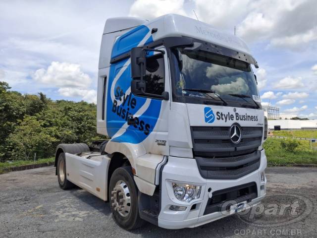 2026 MERCEDES-BENZ Axor 