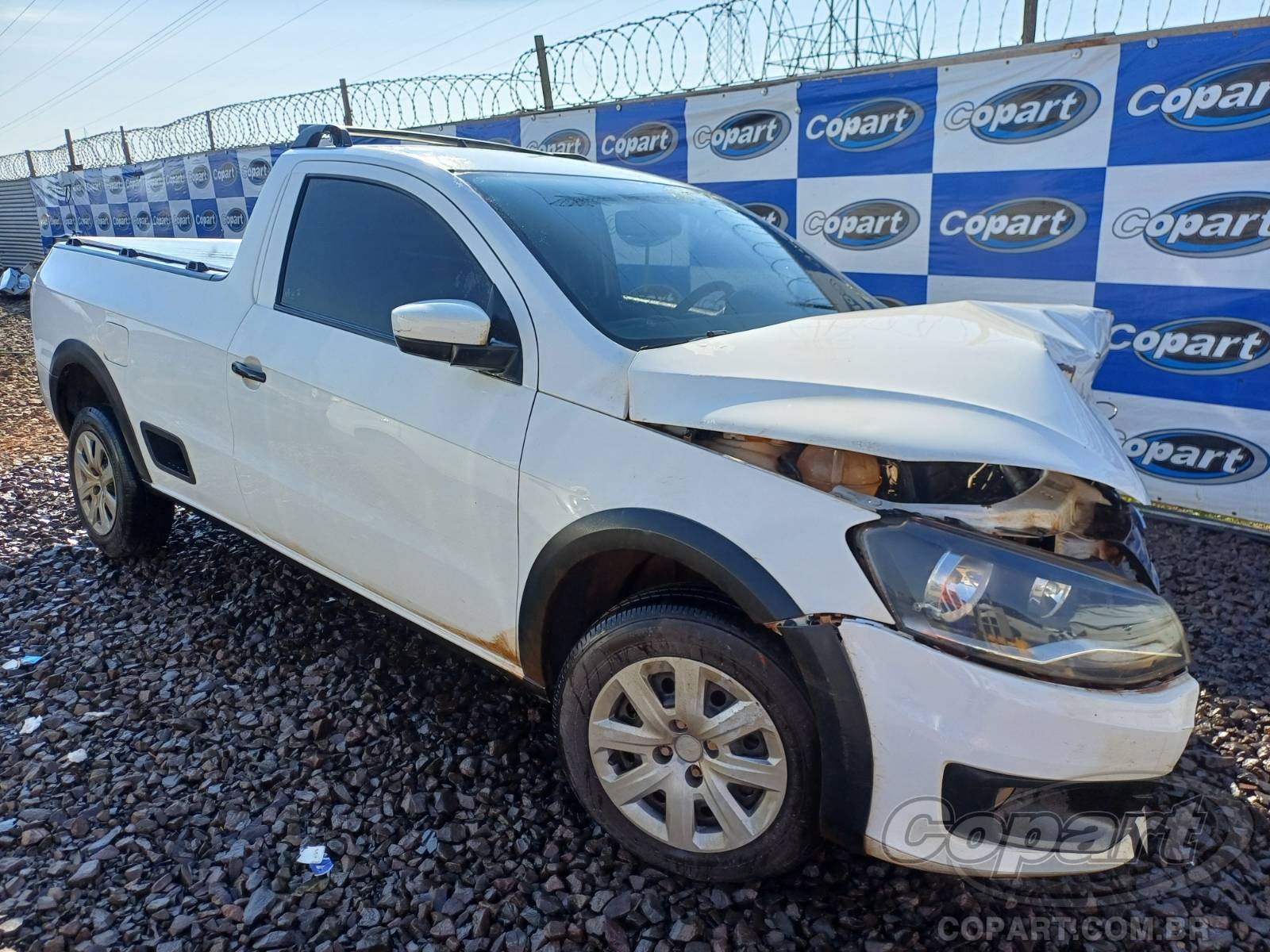Veículo VOLKSWAGEN Saveiro VOLKSWAGEN SAVEIRO Trendline 1.6 MSI 2015 2015 em leilão