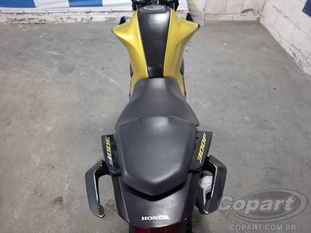 2023 HONDA CB 300F 