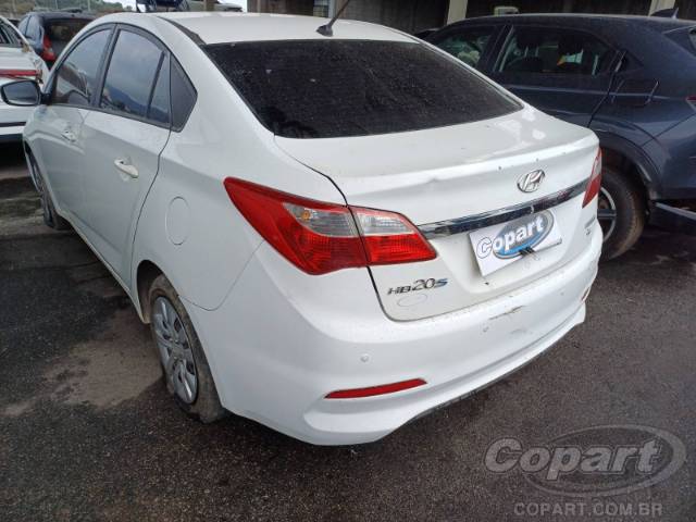 2016 HYUNDAI HB20S 