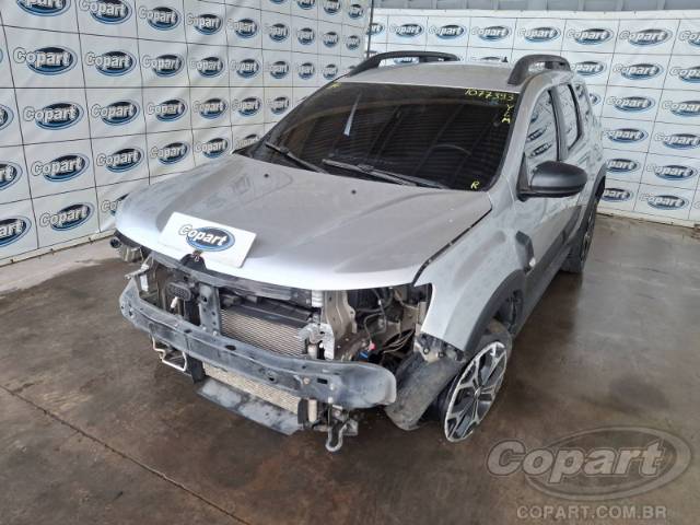 2022 RENAULT DUSTER 