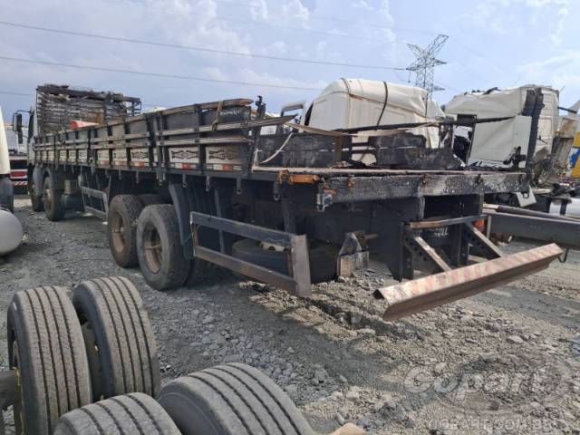 2010 VOLKSWAGEN CONSTELLATION 