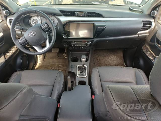 2025 TOYOTA HILUX CD 