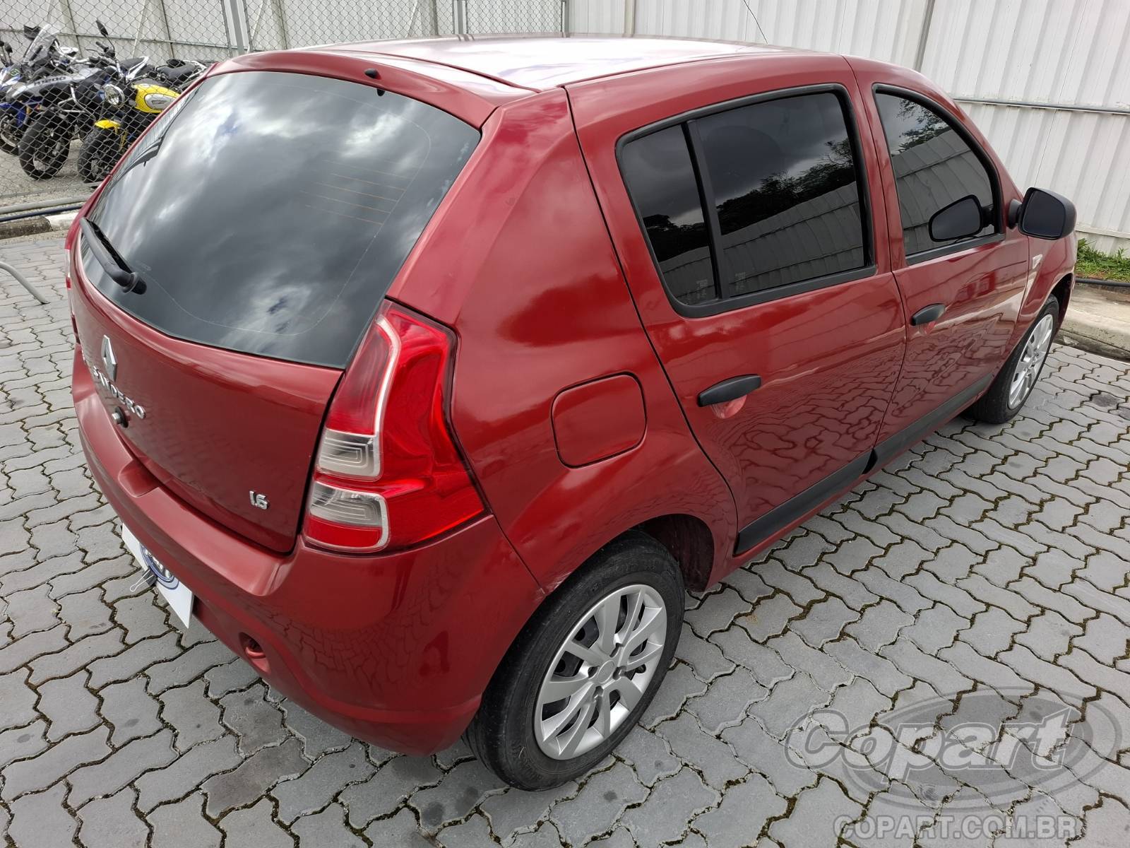 Foto 4: 2013 RENAULT SANDERO