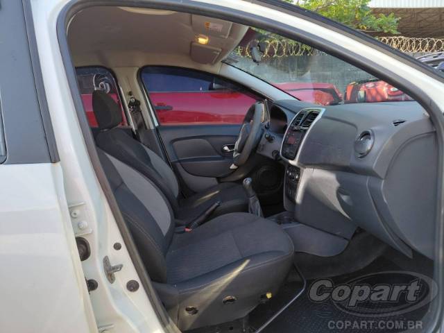 2018 RENAULT SANDERO 