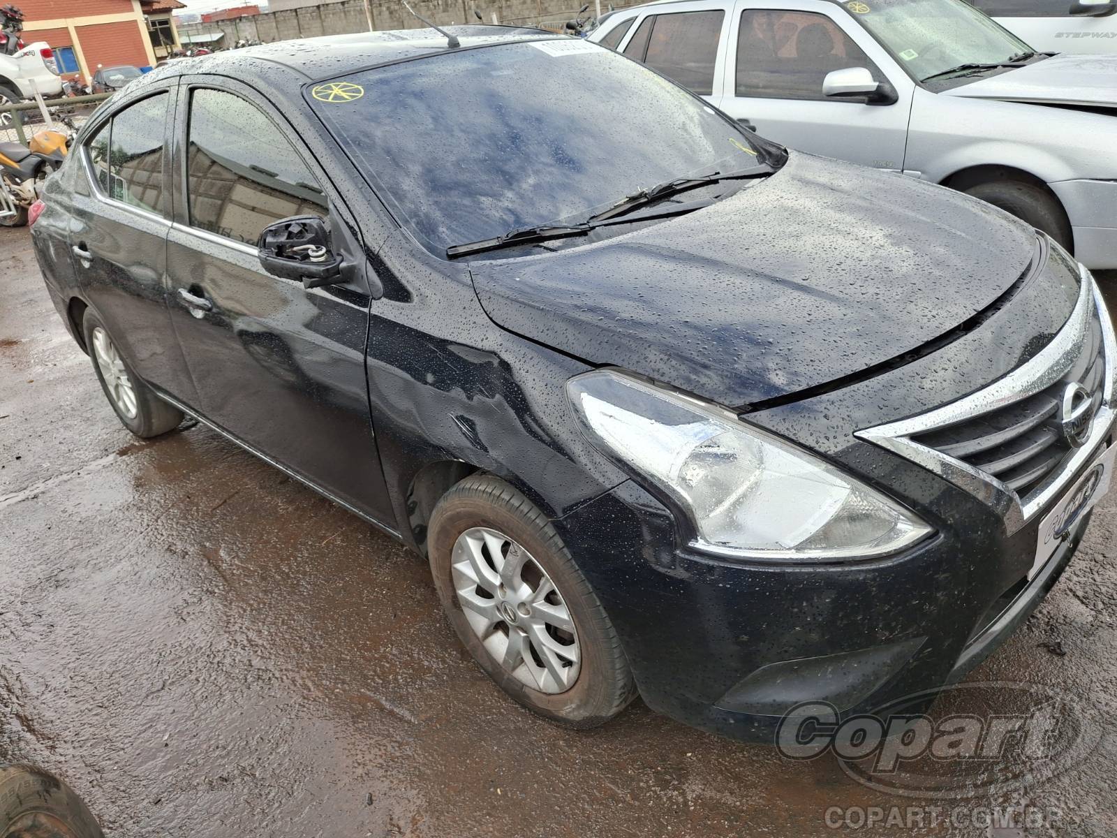 NISSAN VERSA SV 1.6 16V 2017