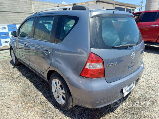 2013 NISSAN LIVINA 