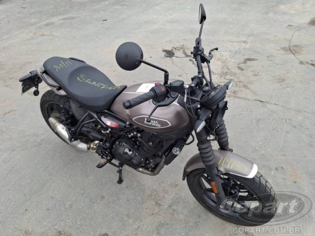 2026 ROYAL ENFIELD Guerrilla 