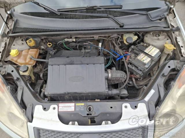 2009 FORD FIESTA SEDAN 