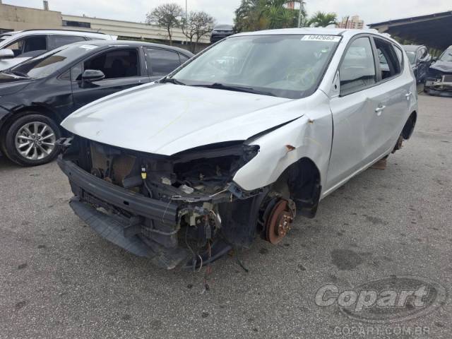 2012 HYUNDAI I30 