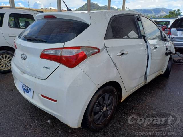 2013 HYUNDAI HB20 