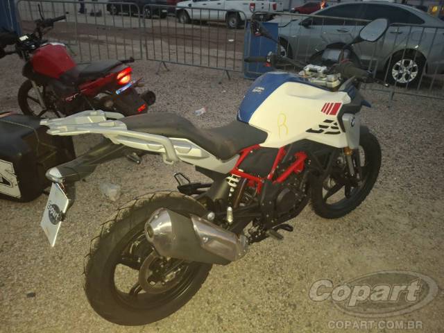 2025 BMW G 310 