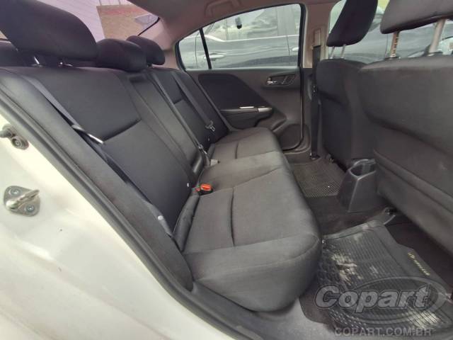 2015 HONDA CITY 