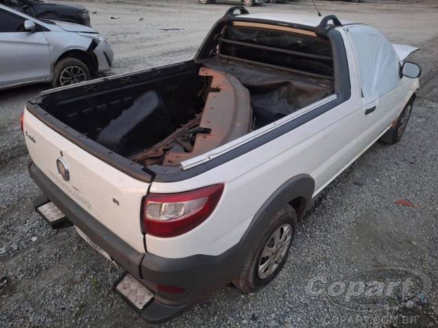 2014 FIAT STRADA 
