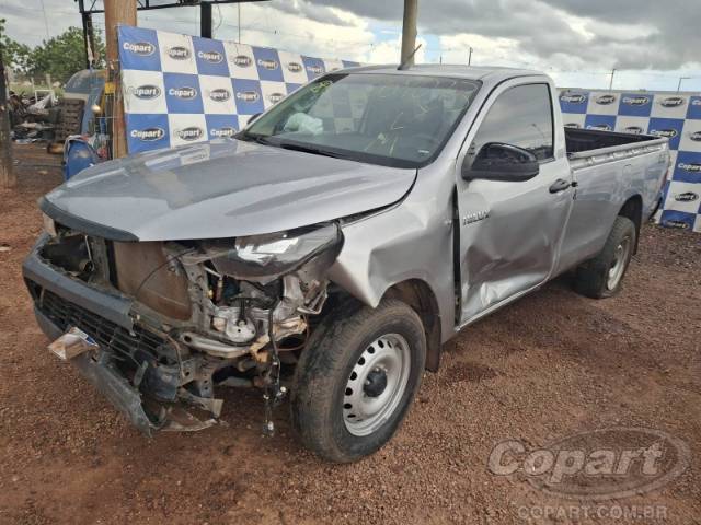 2024 TOYOTA HILUX CS 