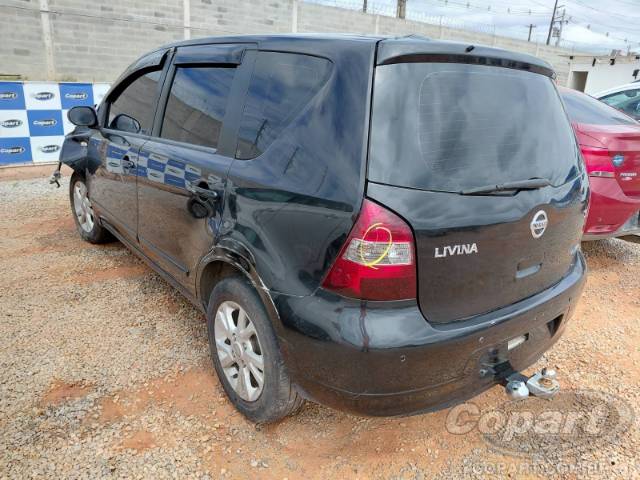 2013 NISSAN LIVINA 
