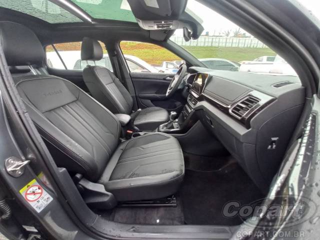 2025 VOLKSWAGEN T-CROSS 