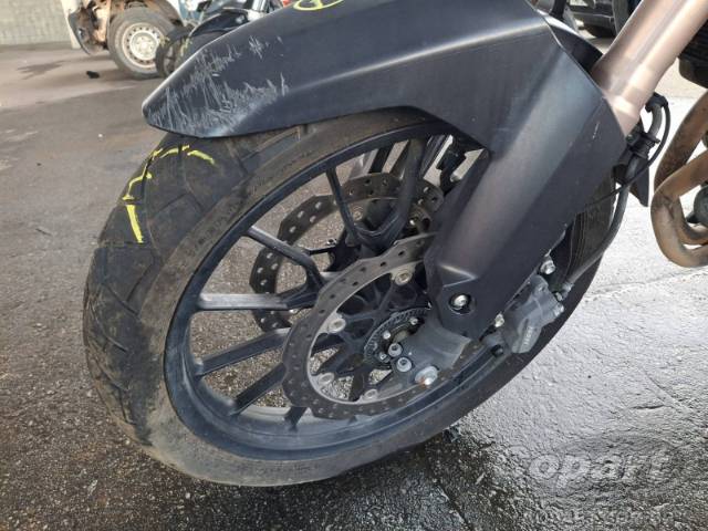 2023 HONDA CB 500 X 