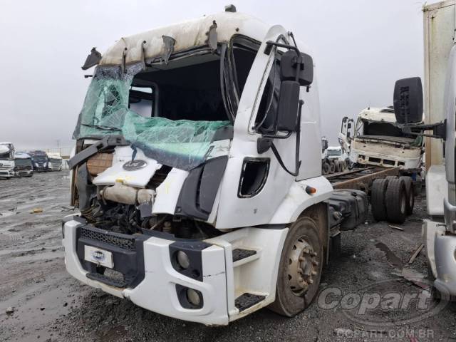 2019 FORD CARGO 2431 