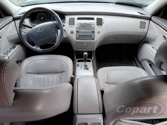 2009 HYUNDAI AZERA 