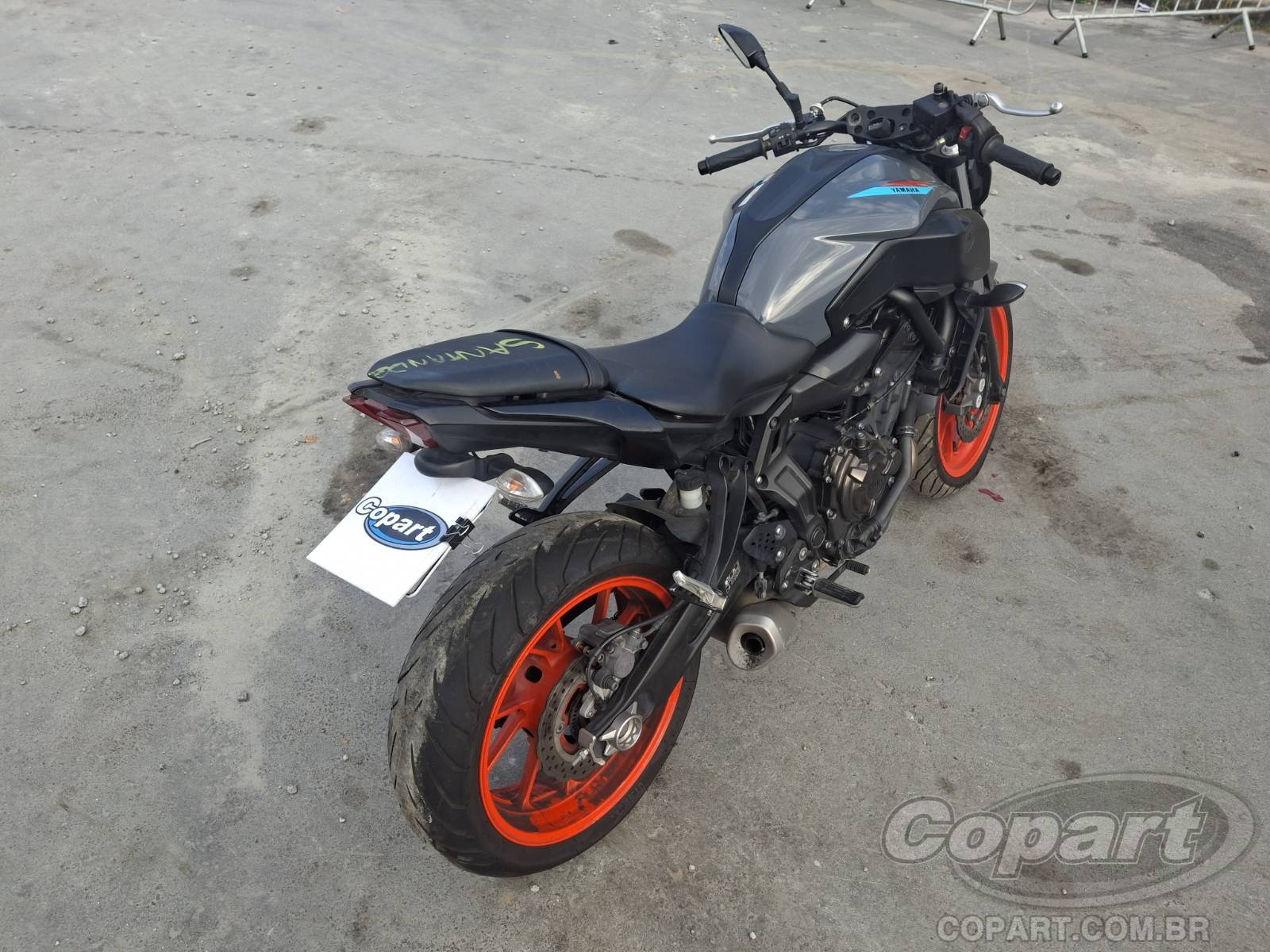 2023 YAMAHA MT-07 — foto 4 de 12