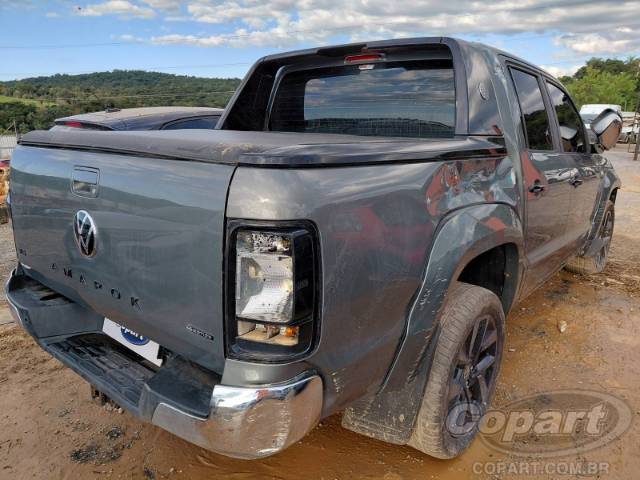 2025 VOLKSWAGEN AMAROK 