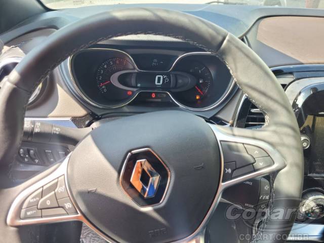 2023 RENAULT CAPTUR 