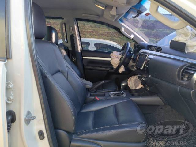 2016 TOYOTA HILUX CD 