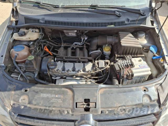 2013 VOLKSWAGEN FOX 