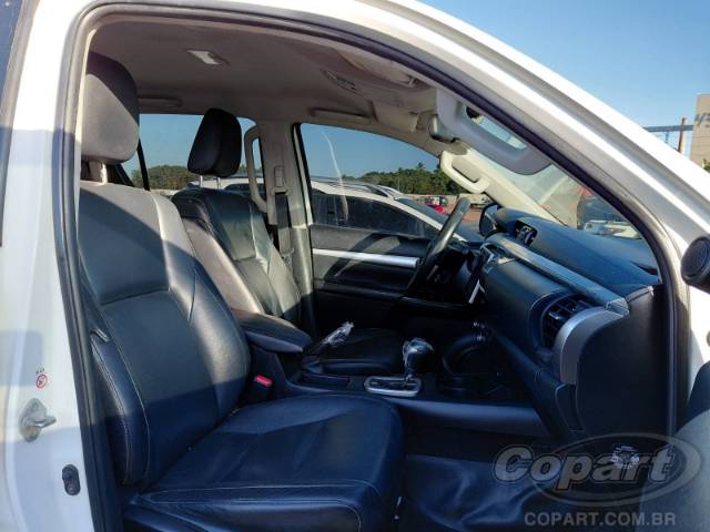 2017 TOYOTA HILUX CD 