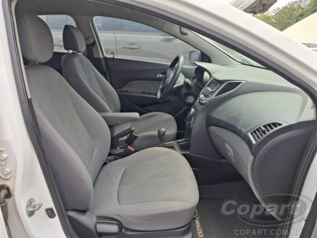 2014 HYUNDAI HB20S 