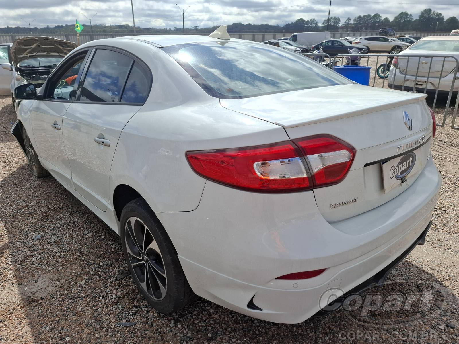 Foto 3: 2016 RENAULT FLUENCE