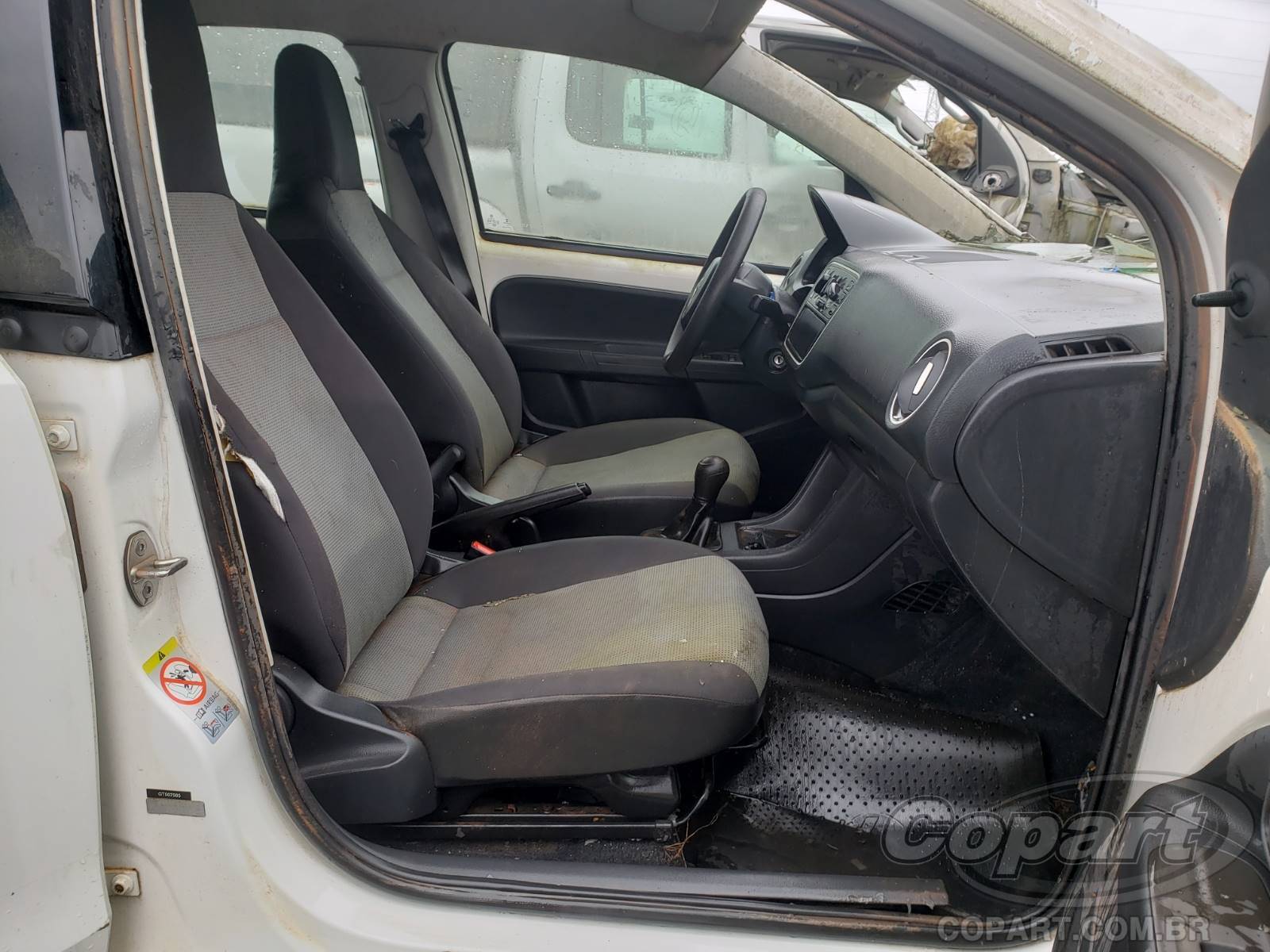 Foto 5: 2016 VOLKSWAGEN UP