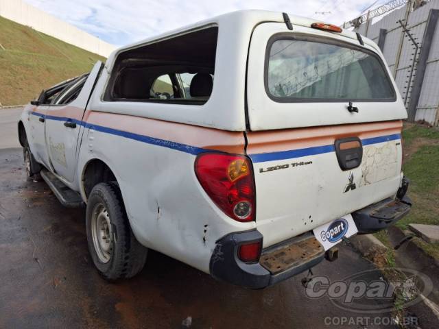 2013 MITSUBISHI L200 TRITON 