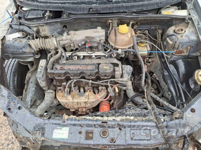 2002 CHEVROLET CORSA 
